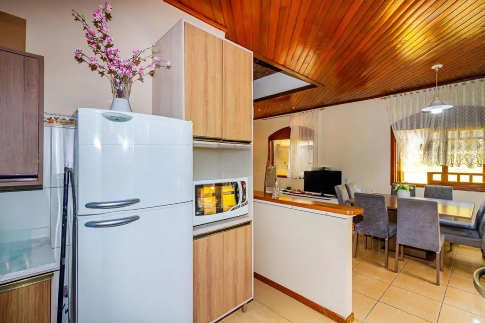 Casa, 5 quartos, 210 m² - Foto 5
