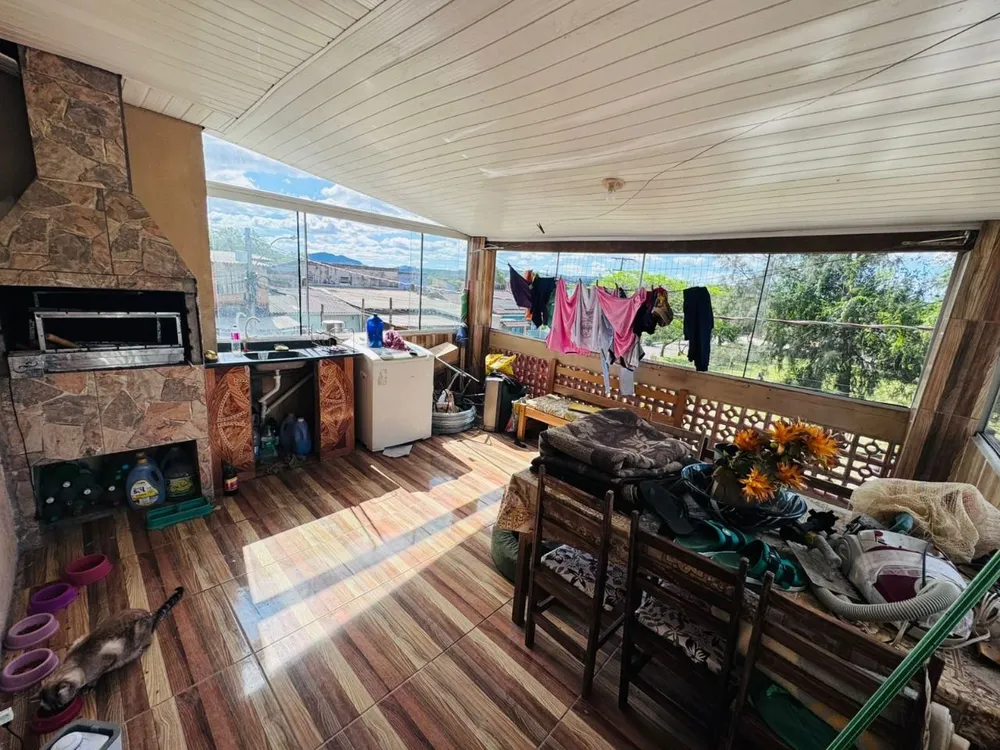 Casa, 3 quartos, 260 m² - Foto 1