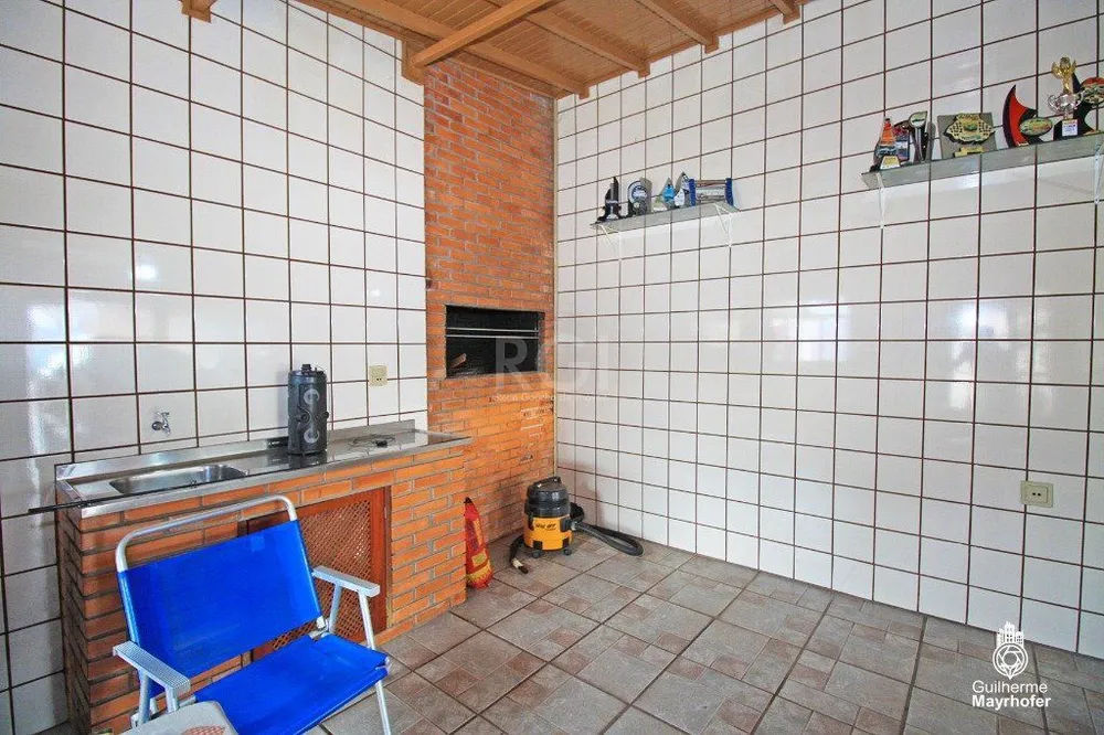 Casa, 4 quartos, 320 m² - Foto 2