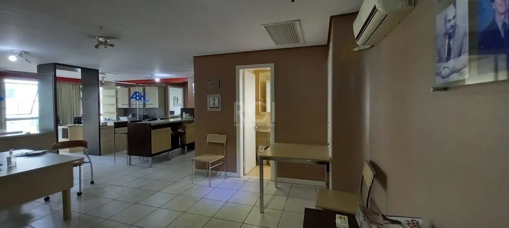 Casa, 4 quartos, 320 m² - Foto 1
