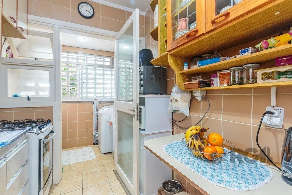 Casa, 6 quartos, 200 m² - Foto 1