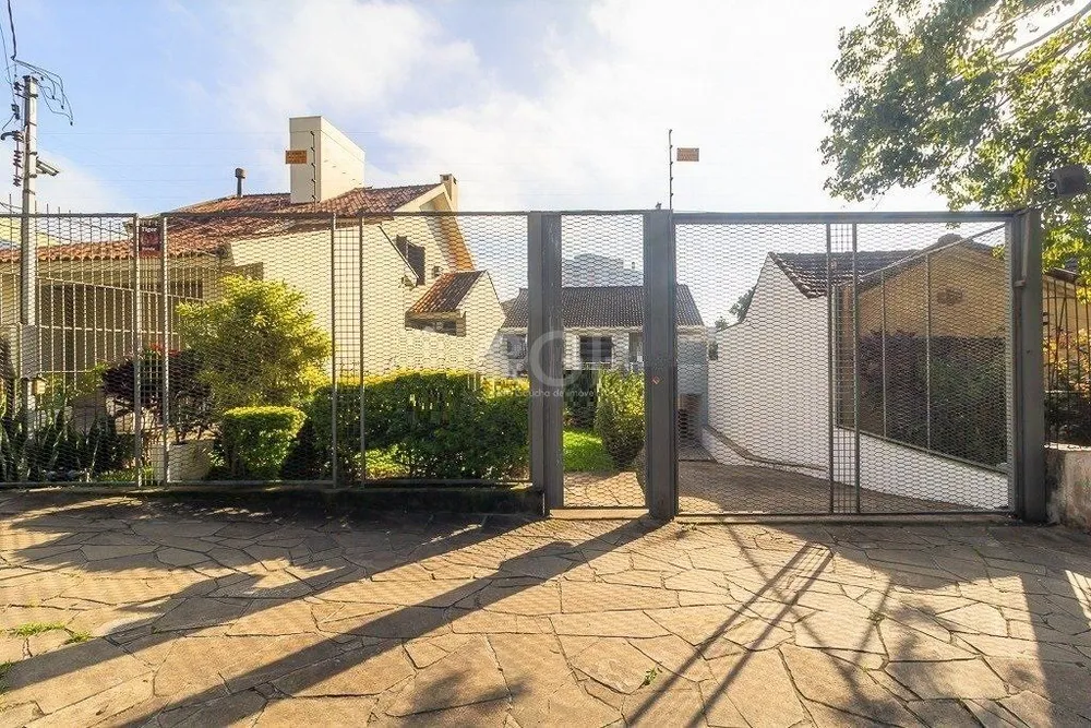 Casa, 3 quartos, 227 m² - Foto 3