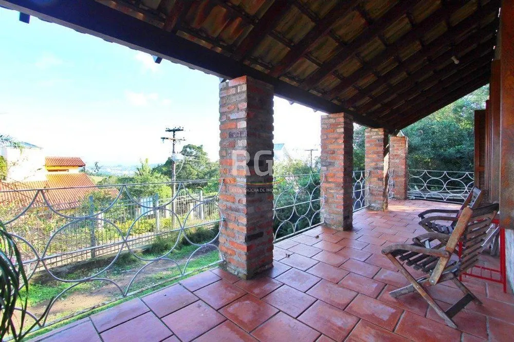 Casa, 4 quartos, 269 m² - Foto 1