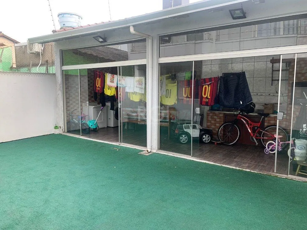 Sobrado, 4 quartos, 240 m² - Foto 4