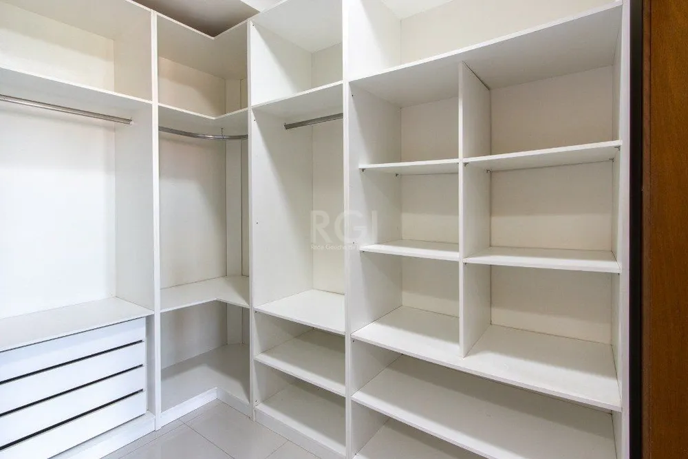 Casa, 3 quartos, 204 m² - Foto 4