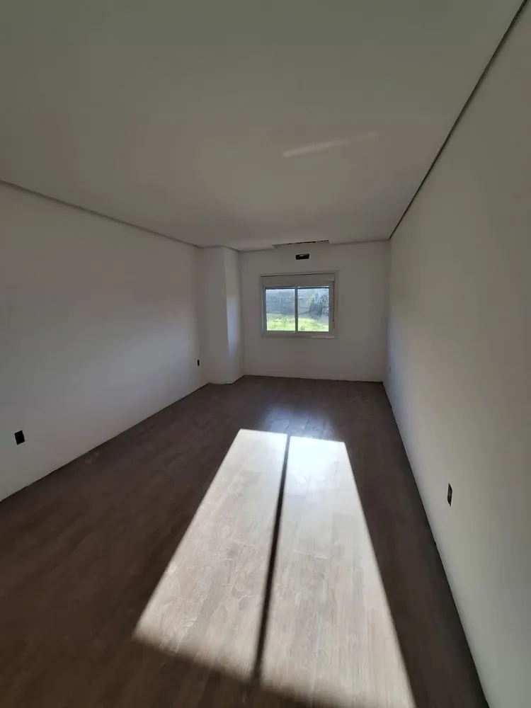 Casa, 3 quartos, 200 m² - Foto 10