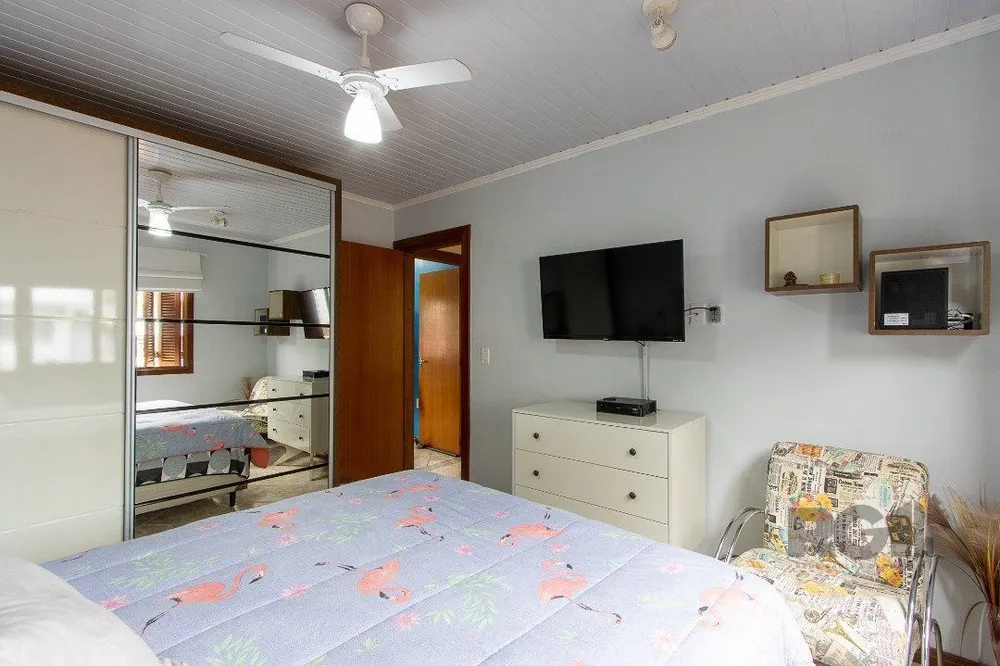 Casa, 3 quartos, 250 m² - Foto 1