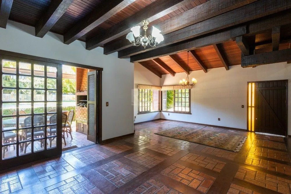 Casa, 3 quartos, 250 m² - Foto 4