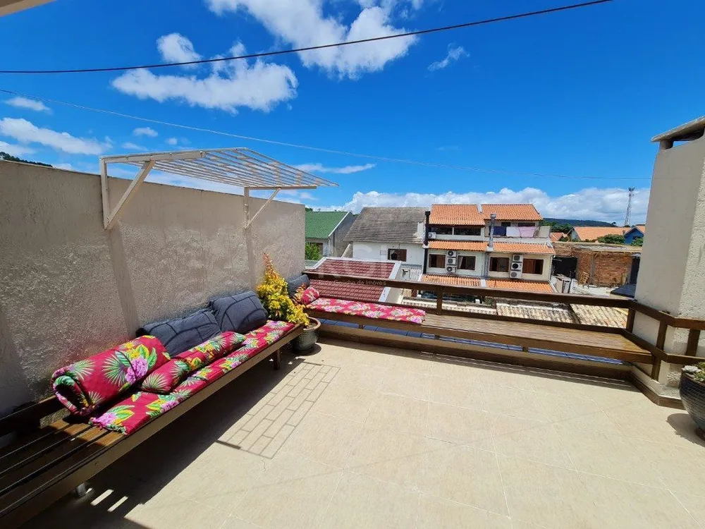 Casa, 3 quartos, 182 m² - Foto 1