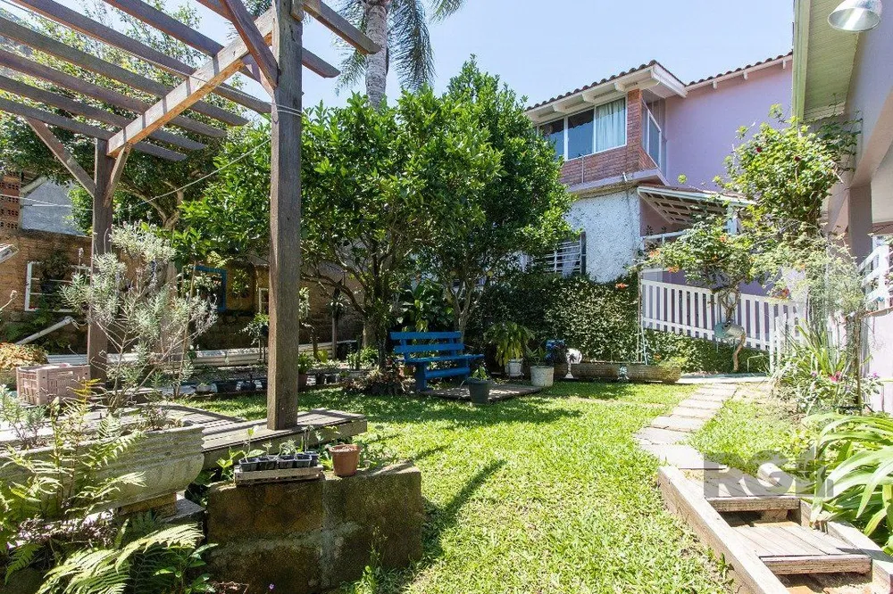Sobrado, 4 quartos, 284 m² - Foto 2