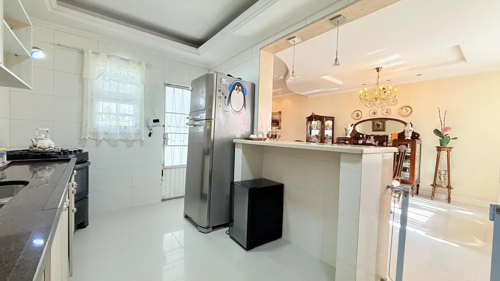 Casa, 3 quartos, 280 m² - Foto 12