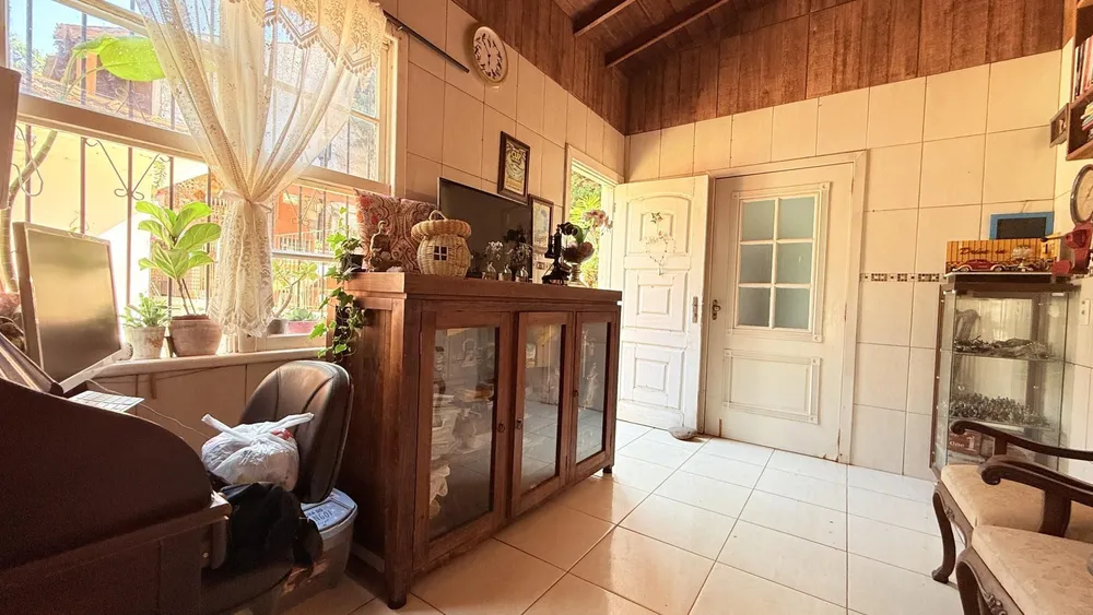 Casa, 3 quartos, 280 m² - Foto 3