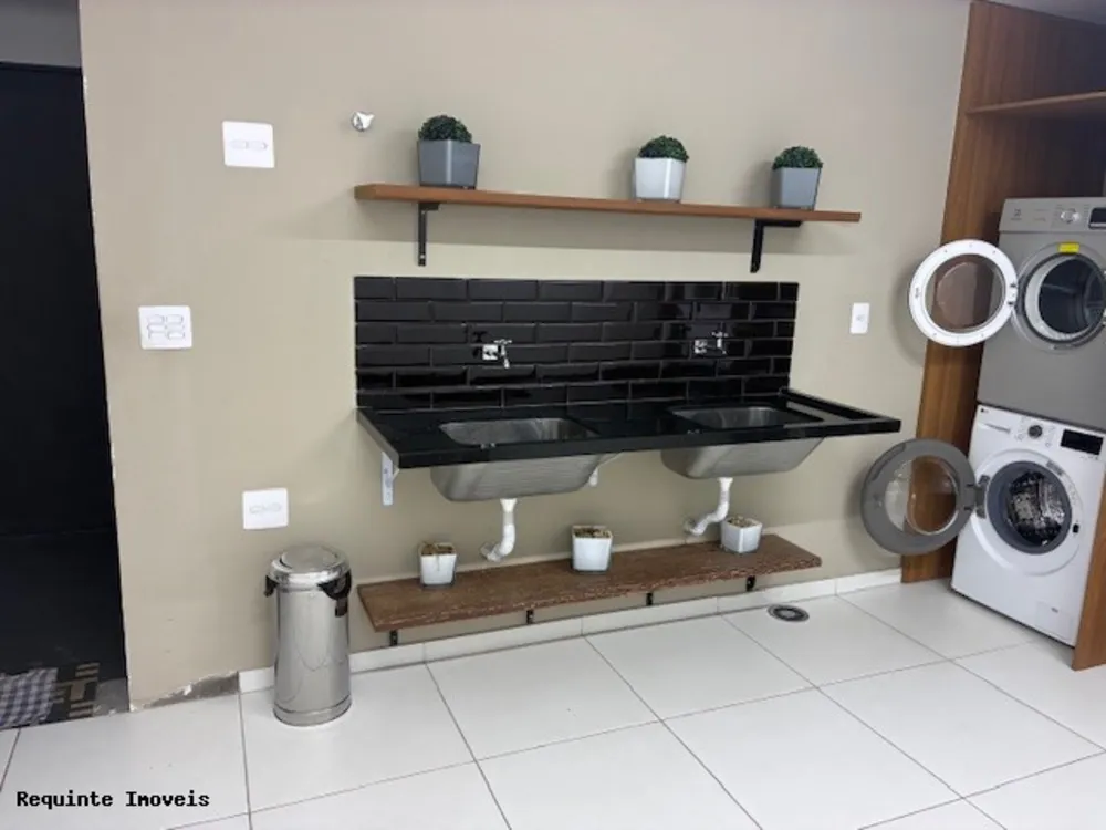 Apartamento, 1 quarto, 27 m² - Foto 1