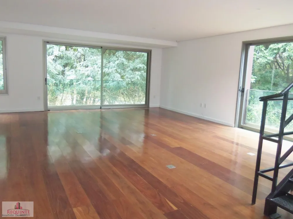 Apartamento, 3 quartos, 377 m² - Foto 1