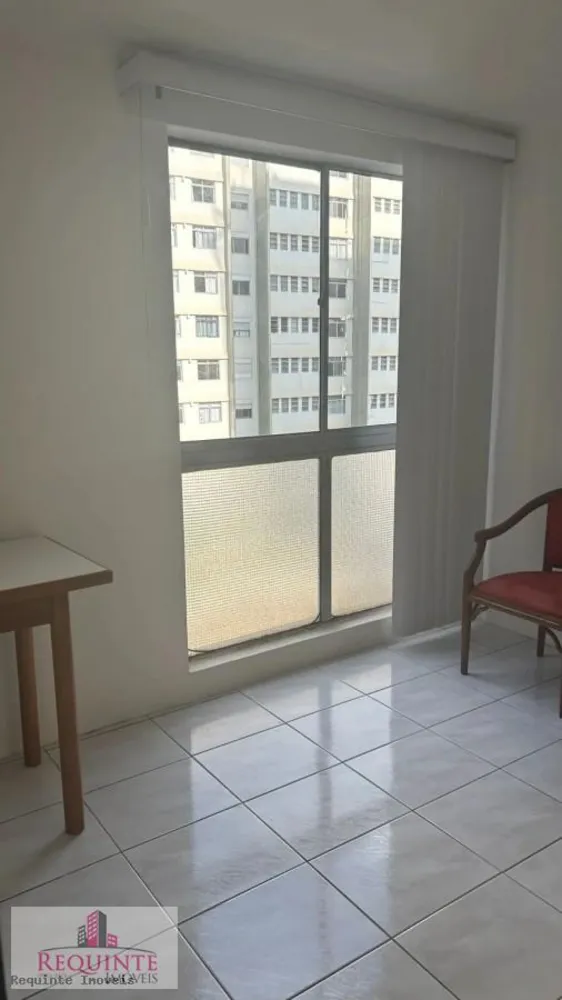 Apartamento, 1 quarto, 37 m² - Foto 1
