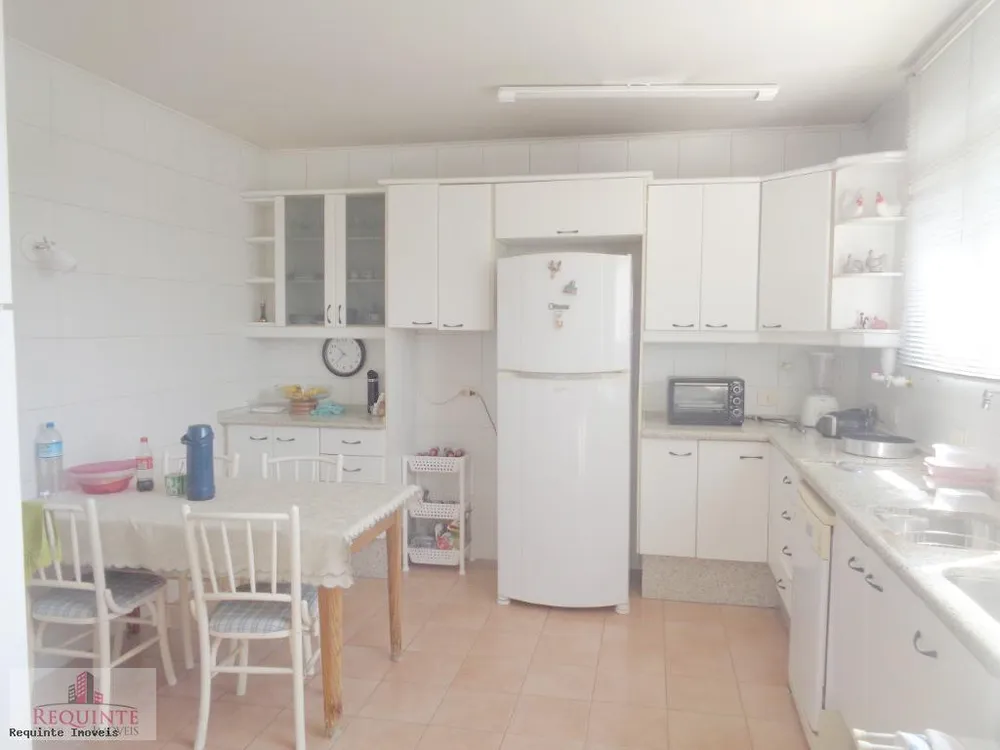 Sobrado, 3 quartos, 320 m² - Foto 4