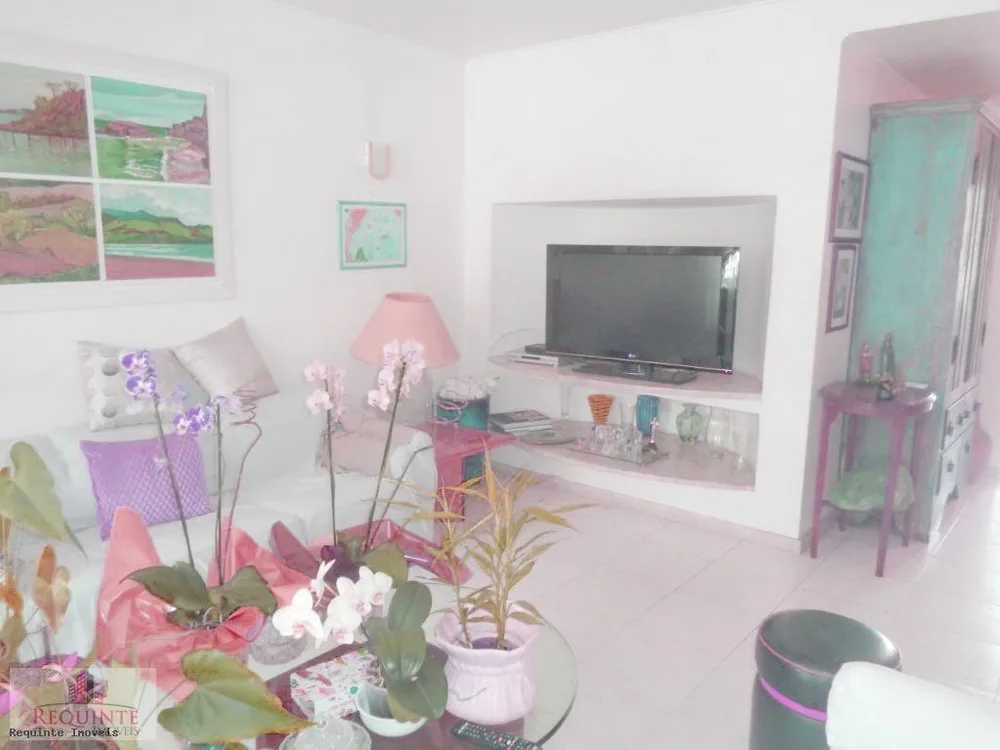 Sobrado, 3 quartos, 320 m² - Foto 1