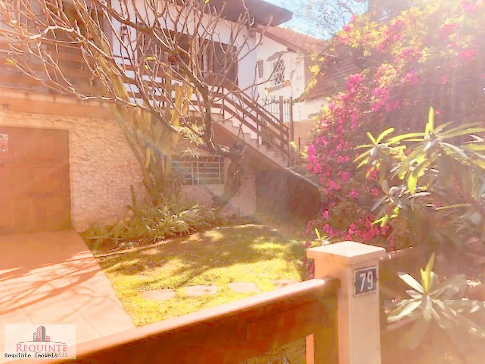 Casa, 3 quartos, 261 m² - Foto 2