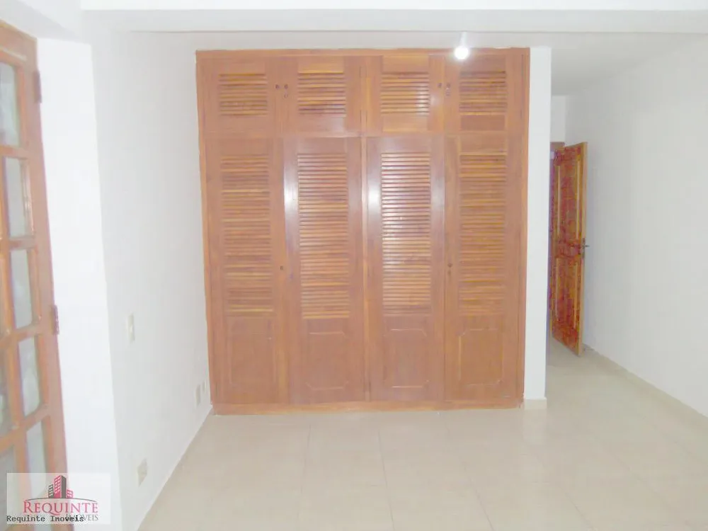 Sobrado, 6 quartos, 279 m² - Foto 3