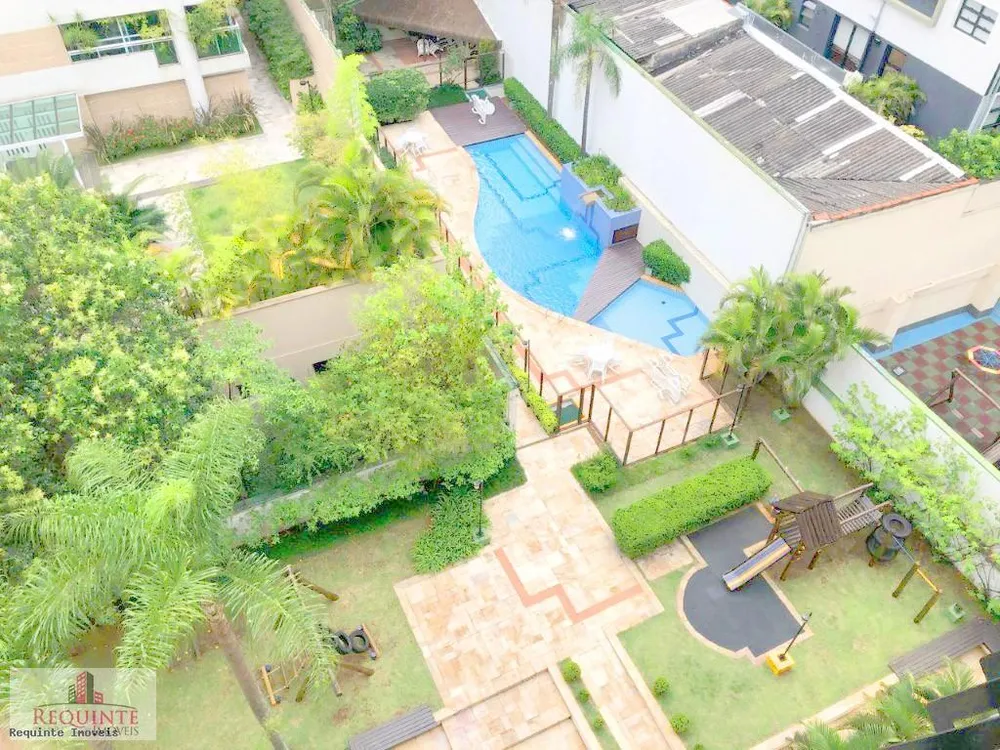 Apartamento, 3 quartos, 130 m² - Foto 1