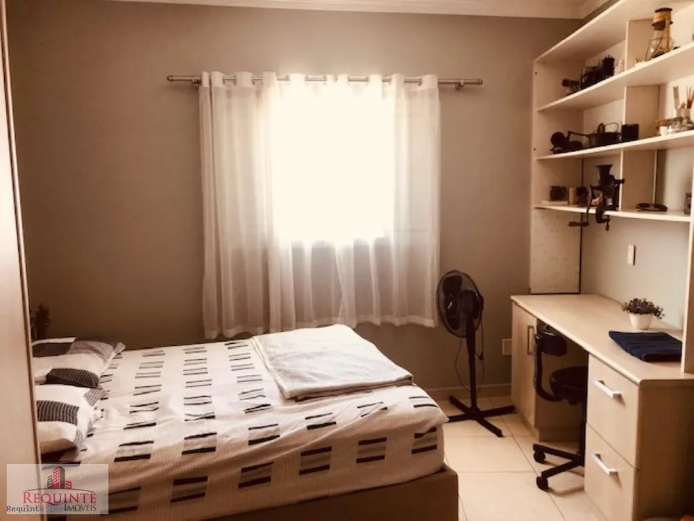 Sobrado, 8 quartos, 220 m² - Foto 5