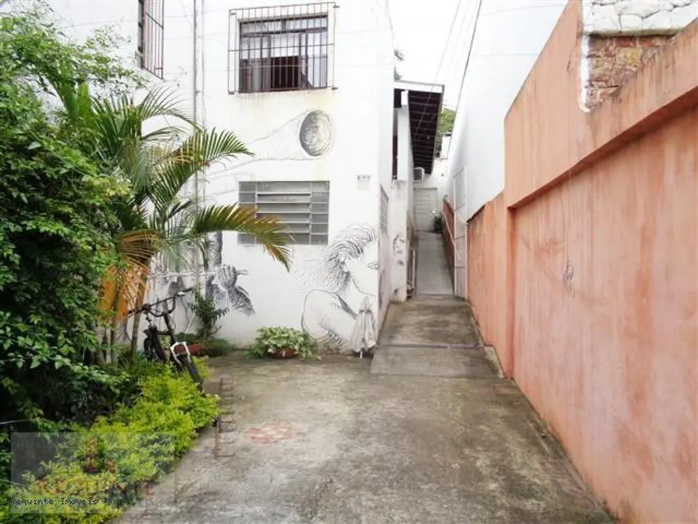 Casa, 3 quartos, 244 m² - Foto 1