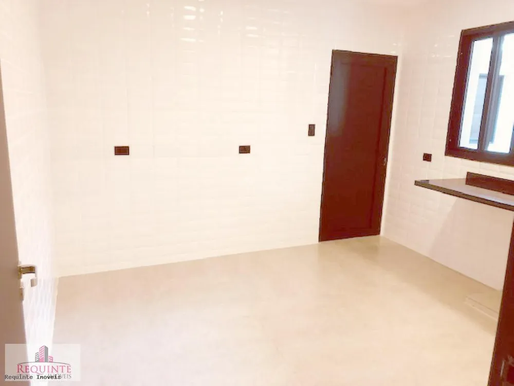 Casa, 4 quartos, 290 m² - Foto 8