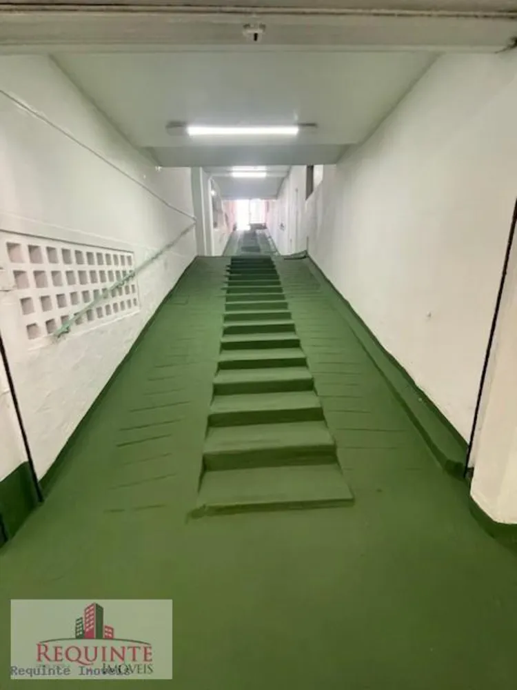Sala-Conjunto, 400 m² - Foto 1
