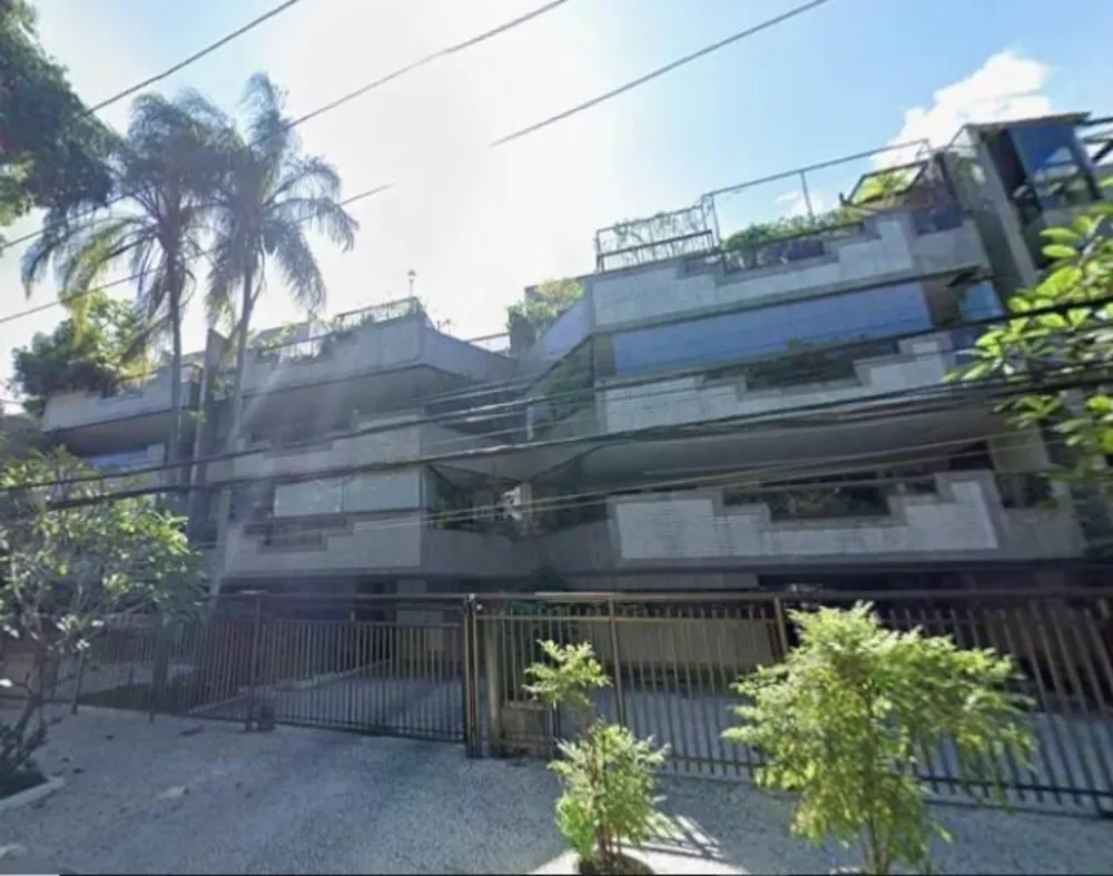 Cobertura, 3 quartos, 252 m² - Foto 1