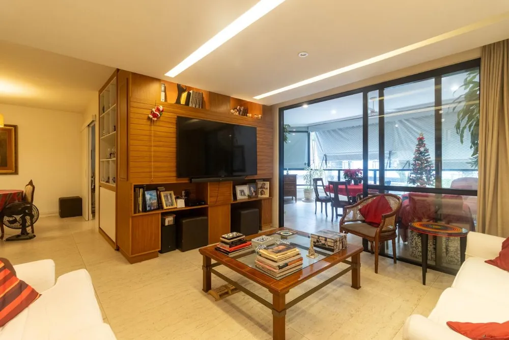 Apartamento, 3 quartos, 150 m² - Foto 1