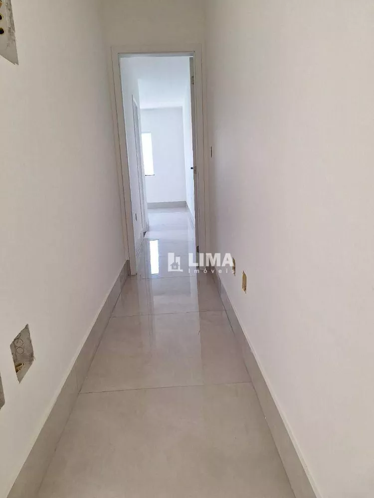 Casa, 3 quartos, 162 m² - Foto 3