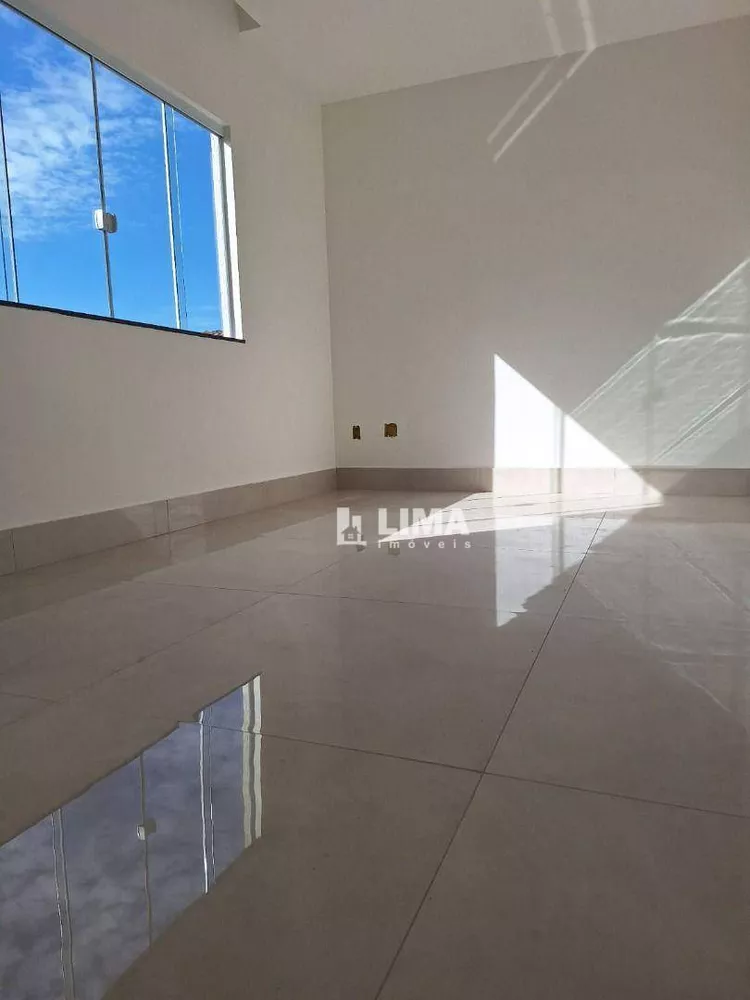 Casa, 3 quartos, 162 m² - Foto 1