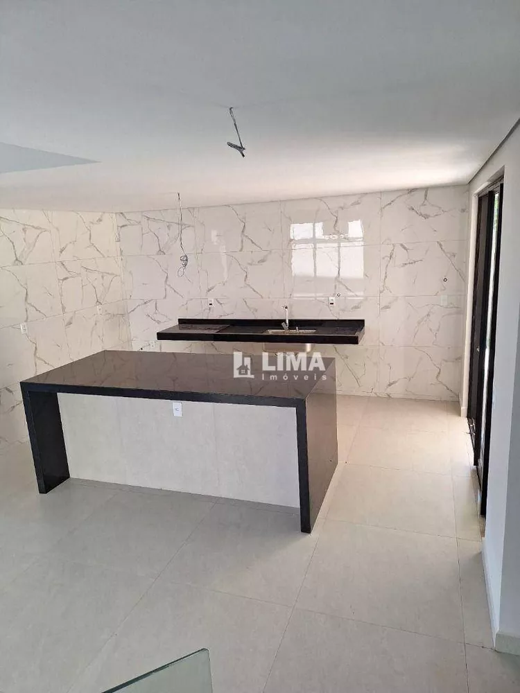 Casa, 4 quartos, 227 m² - Foto 3
