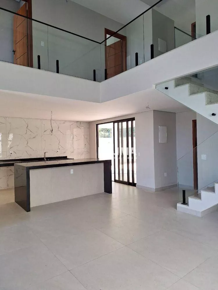 Casa, 4 quartos, 227 m² - Foto 4