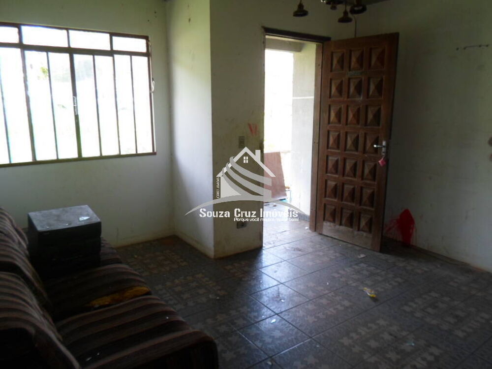 Casa à venda com 3 quartos, 120m² - Foto 2