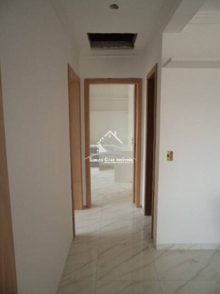 Casa à venda com 3 quartos, 59m² - Foto 4
