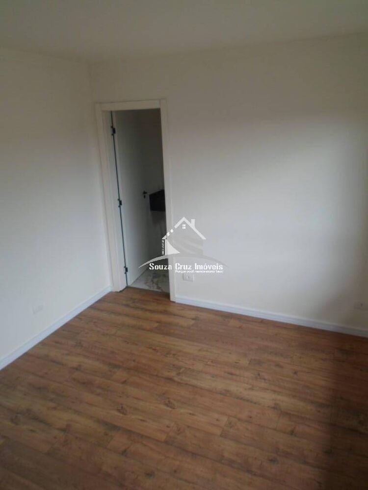 Sobrado à venda com 3 quartos, 110m² - Foto 4