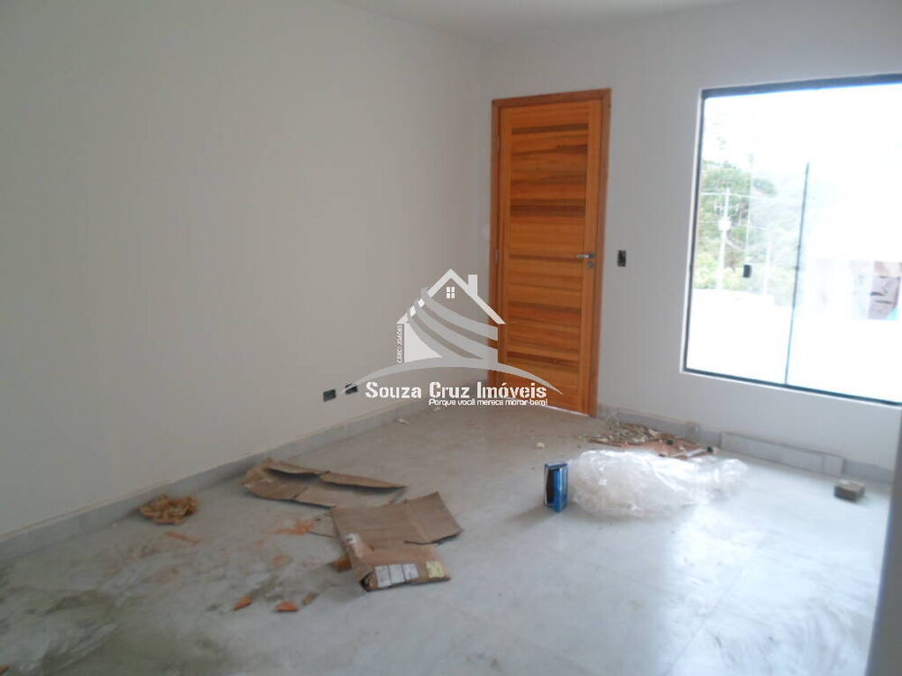 Casa à venda com 3 quartos, 54m² - Foto 4