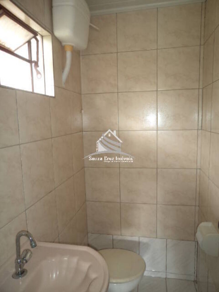 Casa à venda com 2 quartos, 141m² - Foto 4