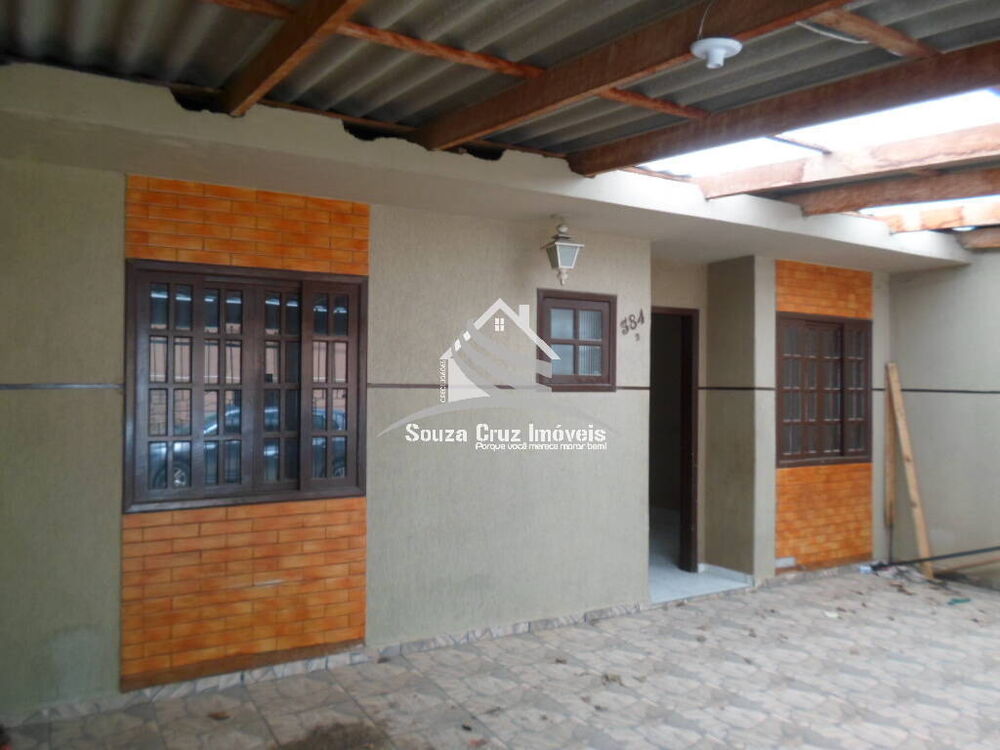 Casa à venda com 2 quartos, 90m² - Foto 2