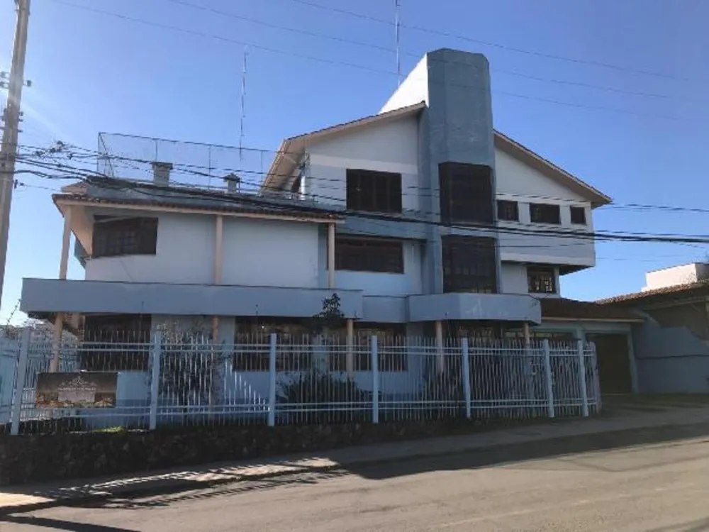 Casa, 1 quarto, 720 m² - Foto 1