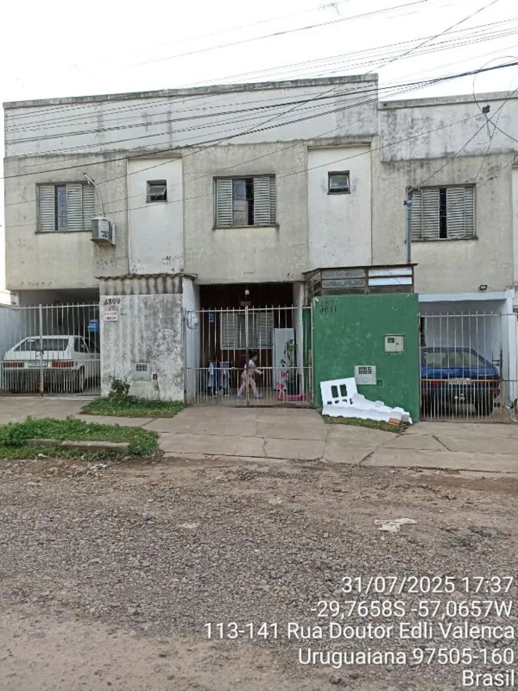 Casa, 2 quartos, 380 m² - Foto 1
