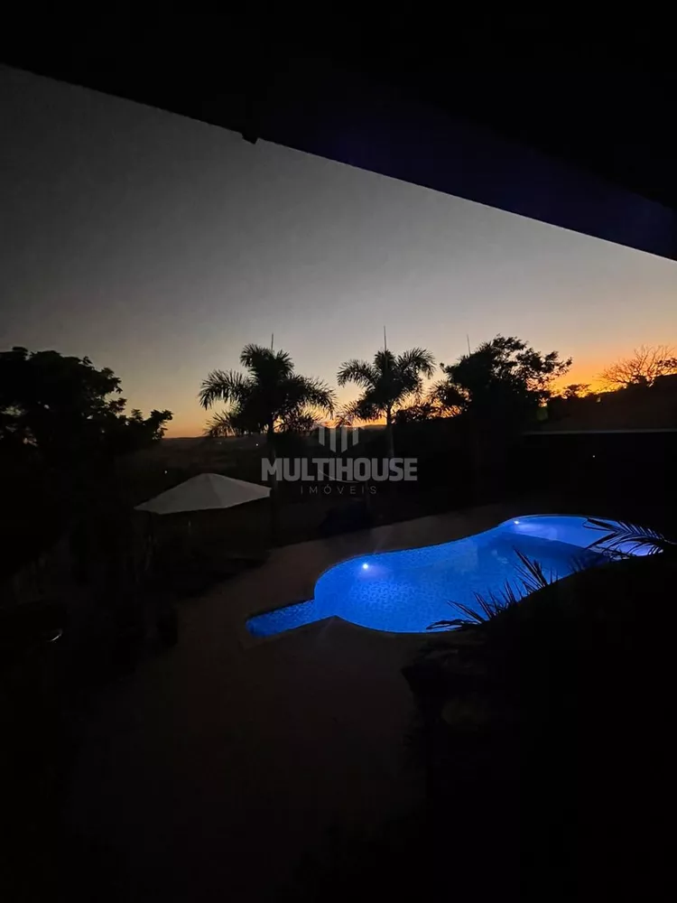 Casa, 4 quartos, 300 m² - Foto 3