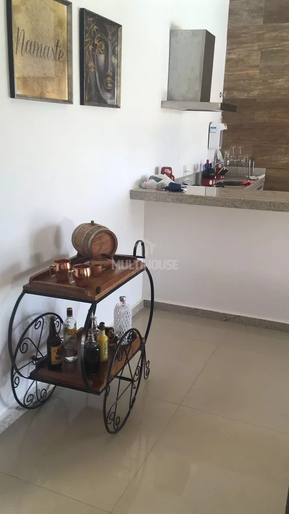 Casa, 4 quartos, 300 m² - Foto 1