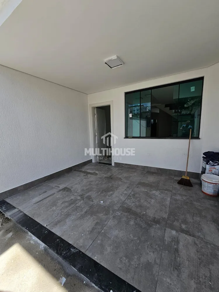 Casa, 3 quartos, 210 m² - Foto 1