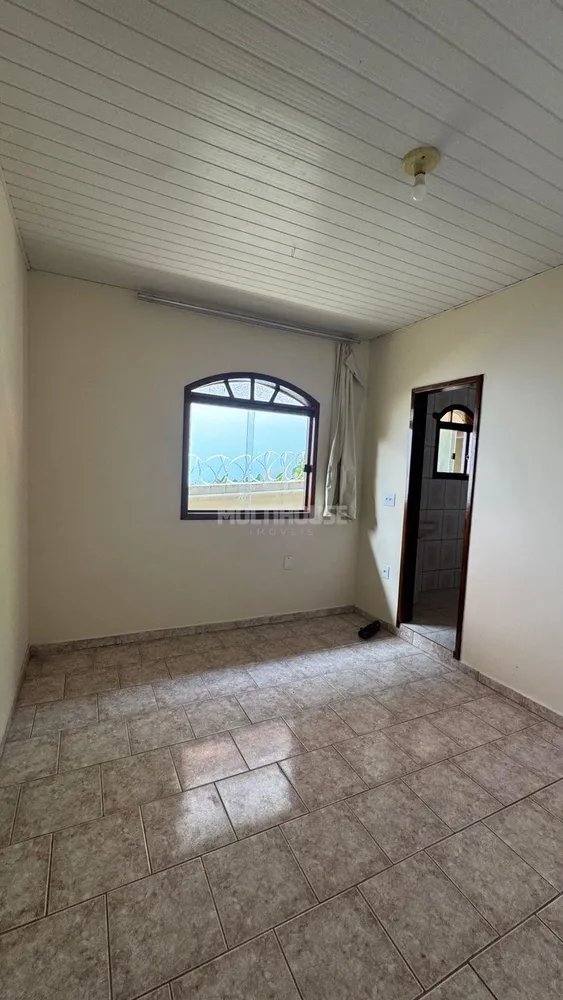 Casa, 4 quartos, 180 m² - Foto 4