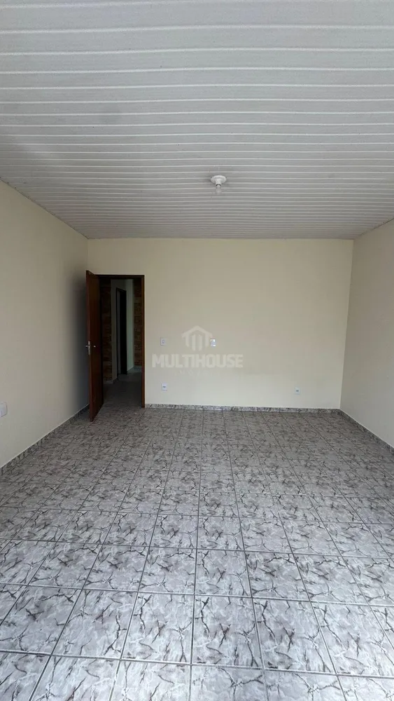 Casa, 4 quartos, 180 m² - Foto 2
