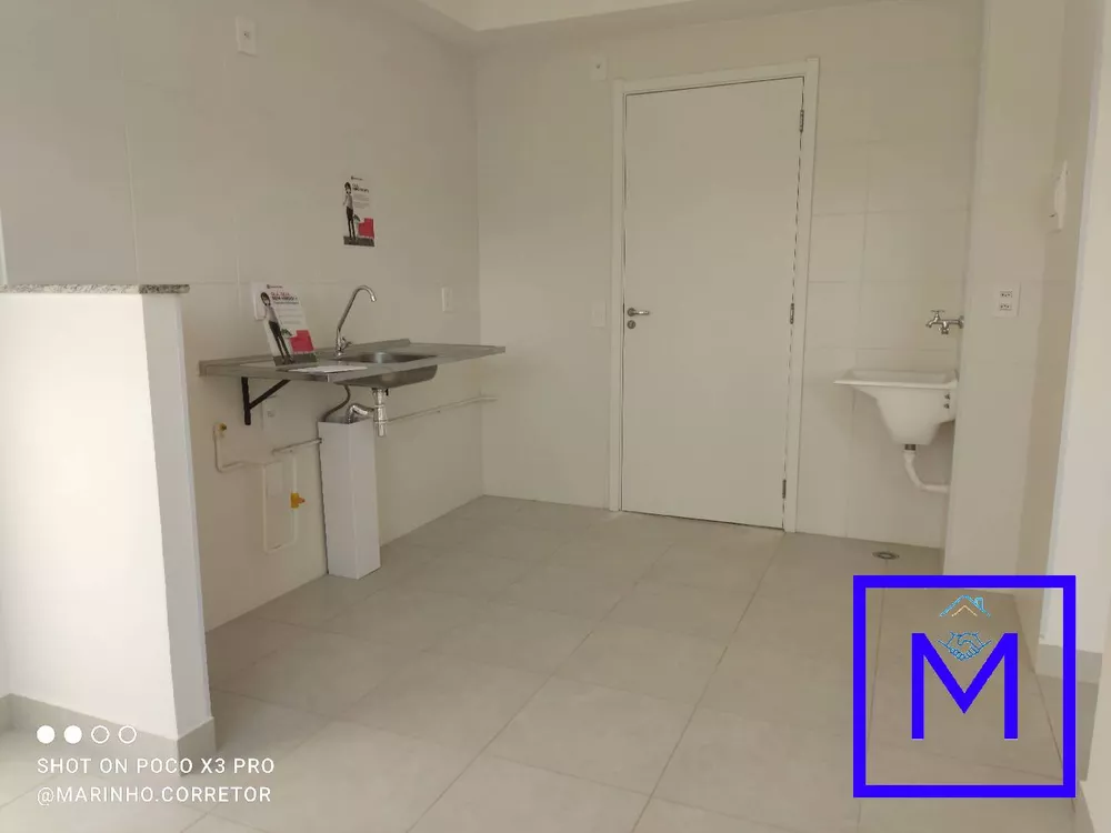 Apartamento à venda com 2 quartos, 32m² - Foto 2