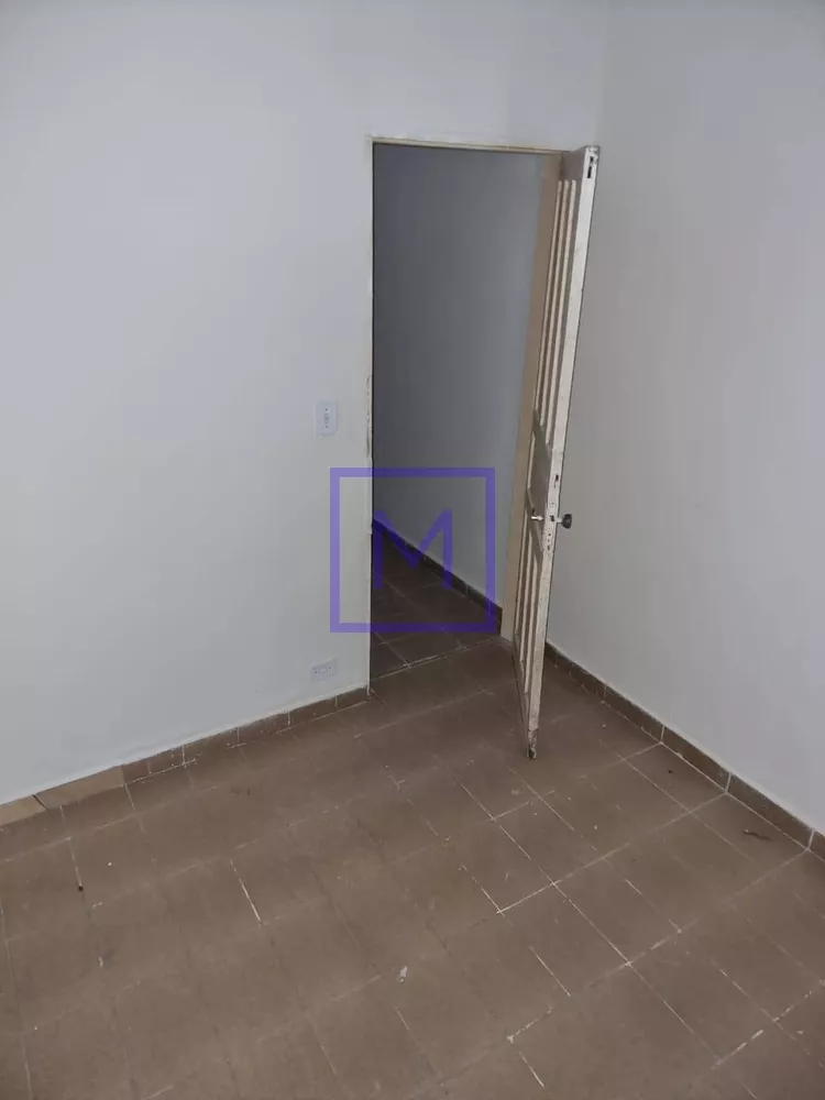 Casa para alugar com 1 quarto, 50m² - Foto 5