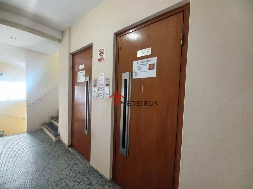 Apartamento à venda com 1 quarto, 38m² - Foto 4